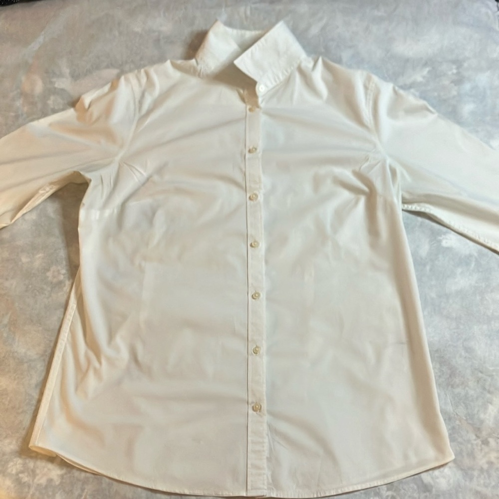 Banana Republic white button up long sleeve shirt.